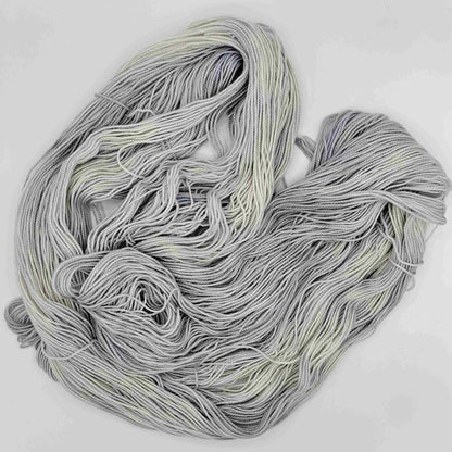 Taikametsän yö - Aavesumu