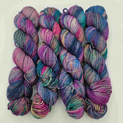 Tuplataika - Galaksin tahra